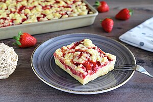 Erdbeer-Streusel-Kuchen auf dem großen Ofenzauberer von Pampered Chef®