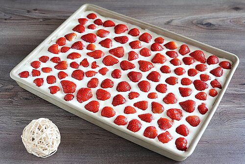 Erdbeer-Schmand-Kuchen auf dem Ofenzauberer von Pampered Chef®